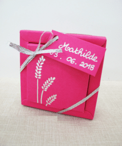 Boite a dragees communion fuchsia