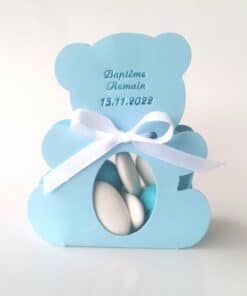ourson bleu ciel contenant a dragees