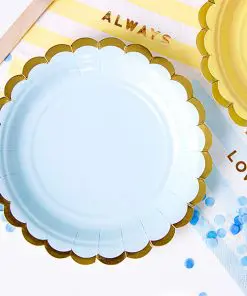 assiette bleu ciel et or