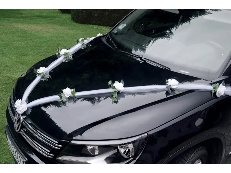 guirlande tulle déco voiture mariage