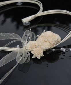 Alternative view of Déco de voiture double cœur perlé - Ivoire