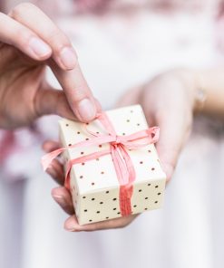 Alternative view of Contenant à dragées- Rose et pois or-Lot de 10