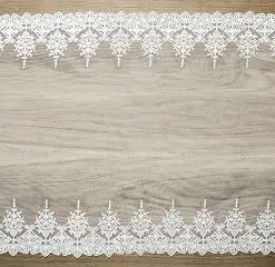 chemin de table bouquet floral