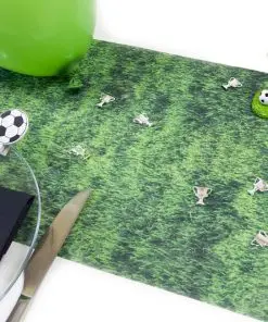 chemin de table pelouse