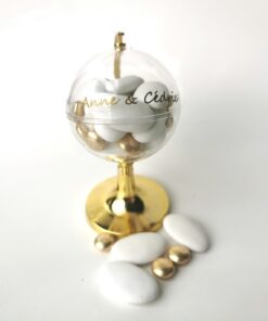 globe doré dragees theme voyage