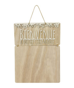 pancarte en bois bienvenue à notre célébration