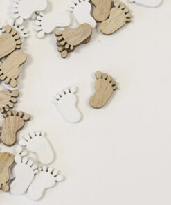 confettis de table en bois petits piesd