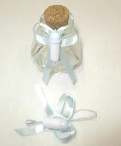 mini biberon attache