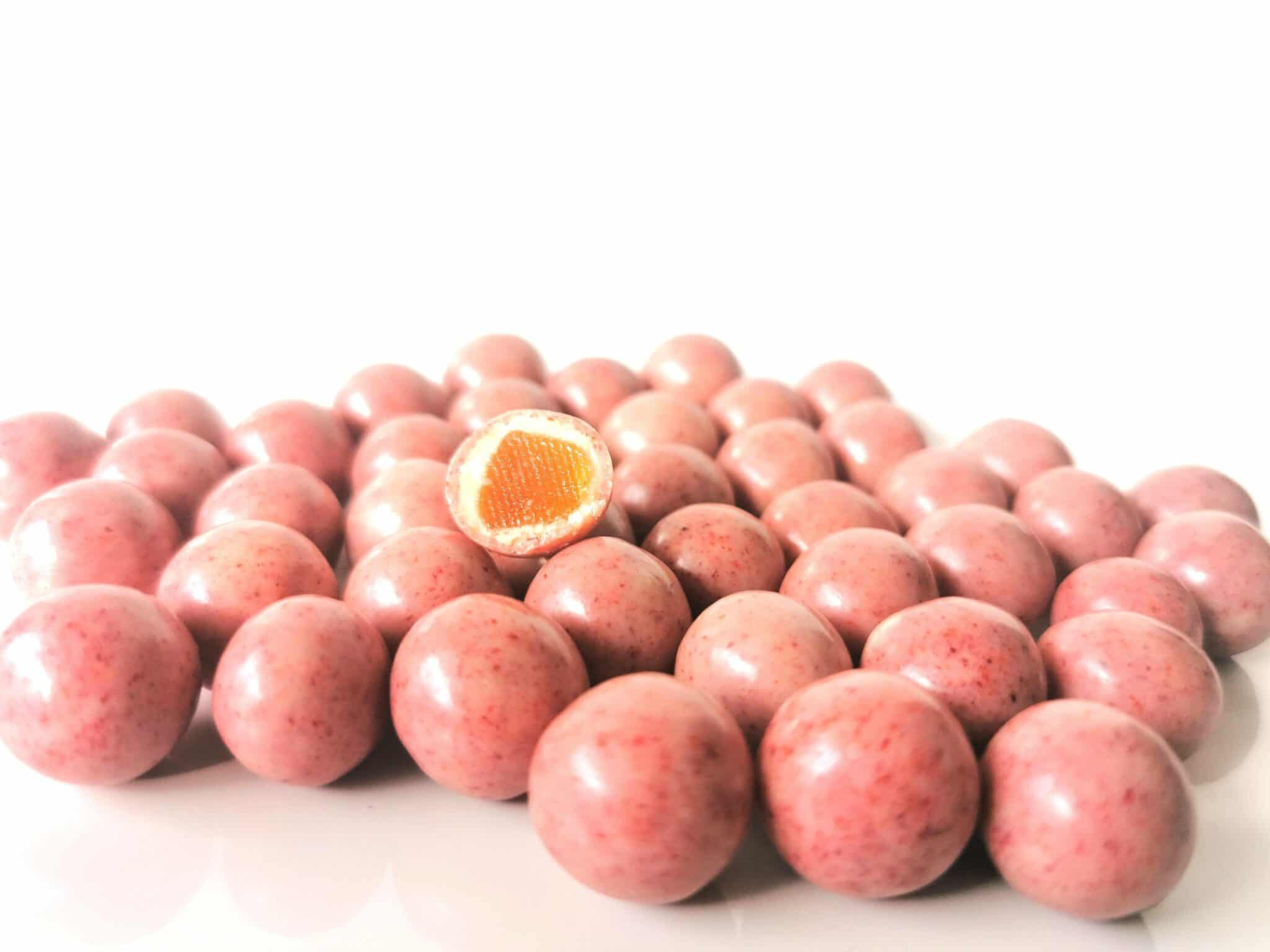 Dragées pate de fruit Fraise enrobée au chocolat