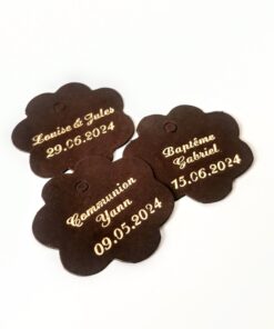 Etiquette dragées fleur chocolat marron