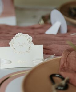 Marque place bapteme blanc et or